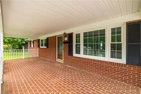 159 Lauten Loop, Madison, NC 27025 photo 4