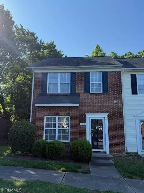 142 Queensberry Ct, Greensboro, NC 27405