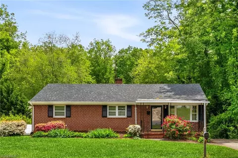 1405 Richardson Dr, Reidsville, NC 27320
