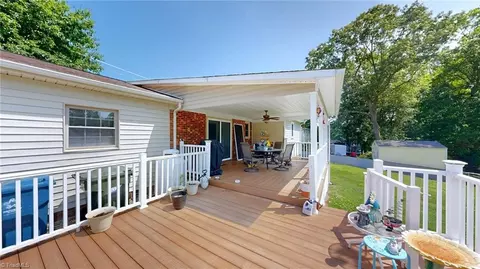 Exterior - 115 Elaine St, Trinity, NC 27370 photo 2 of 9