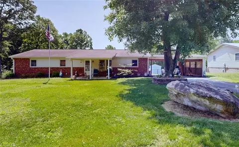 115 Elaine St, Trinity, NC 27370