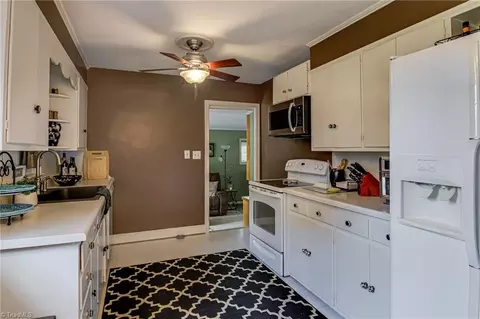 Kitchen - 509 Florham Dr, High Point, NC 27262 photo 2 of 3