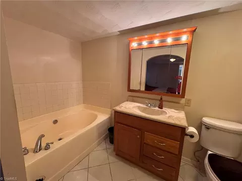124 Great Pilot Ln, Pinnacle, NC 27043 photo 43