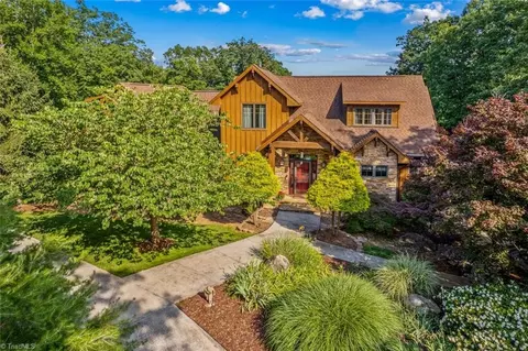 2084 Sierra Trace Rd, Denton, NC 27239