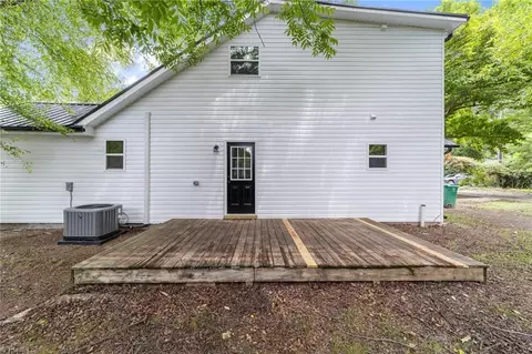 Exterior - 301 Rockspring Rd, High Point, NC 27262 photo 1 of 4