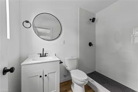 Bath - 301 Rockspring Rd, High Point, NC 27262 photo 2 of 2