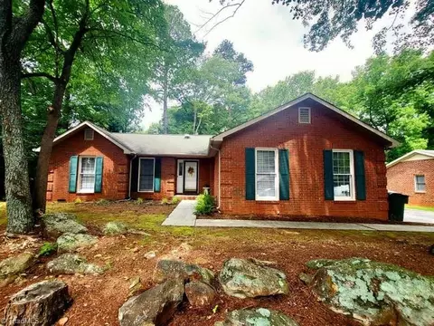 681 Woodland Cir, Asheboro, NC 27203