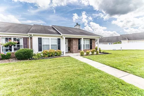 402 Chesapeake Ln, Archdale, NC 27263
