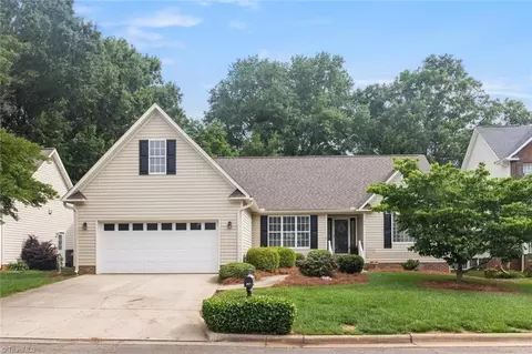 145 Millers Crossing Ct, Winston Salem, NC 27103