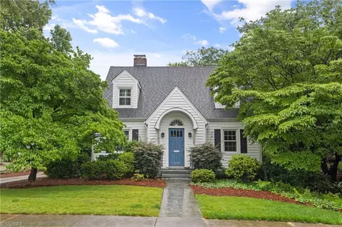 2236 Westover Dr, Winston Salem, NC 27103