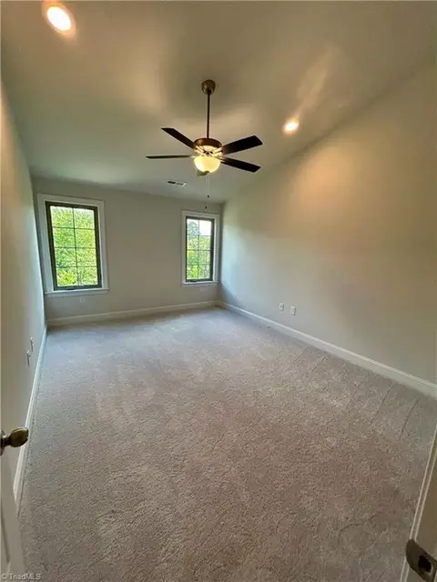 Bedroom - 4722 Willowstone Dr, High Point, NC 27265 photo 4 of 8