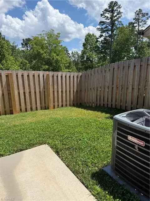 Exterior - 4722 Willowstone Dr, High Point, NC 27265 photo 2 of 2