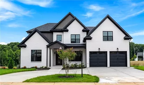 1182 Maple Chase Ln, Winston Salem, NC 27106