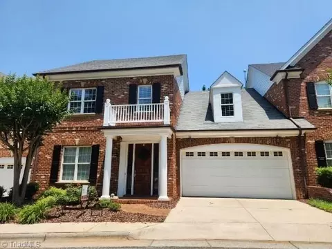 20 Waterline Dr, Greensboro, NC 27455