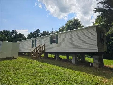 160 Old Orchard Rd, Moravian Falls, NC 28654