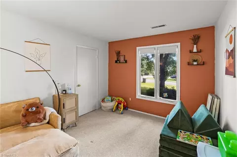 Bedroom - 118 Maple Ln, King, NC 27021 photo 5 of 6