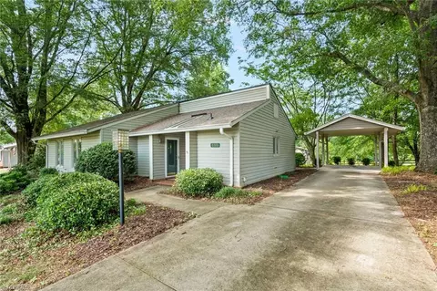 Exterior - 118 Maple Ln, King, NC 27021 photo 3 of 9