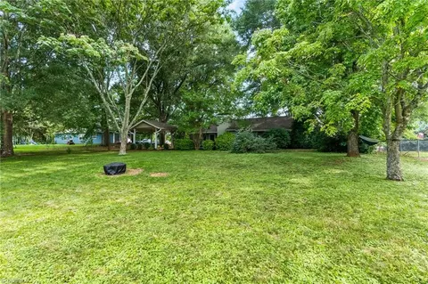 Exterior - 118 Maple Ln, King, NC 27021 photo 8 of 9