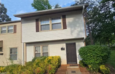 2711 Reynolds Park Rd, Winston Salem, NC 27107