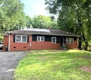 2804 Buchanan Rd, Greensboro, NC 27405