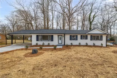 1812 Sharpe Rd, Greensboro, NC 27406