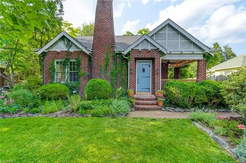 2415 Maplewood Ave, Winston Salem, NC 27103