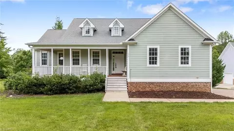 100 Virginia Lee Ln, Efland, NC 27243