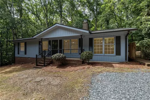 162 Claude Holden Dr, Randleman, NC 27317
