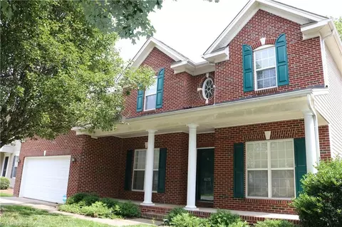 6215 Glen Way Dr, Winston Salem, NC 27107