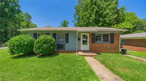 157 Blaze St, Winston Salem, NC 27105