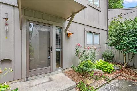236 Northpoint Ave #H, High Point, NC 27265