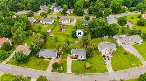 3913 Waldon Ct, High Point, NC 27265 photo 33