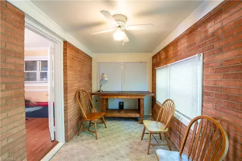 300 Pine Ridge Dr, High Point, NC 27262 photo 7