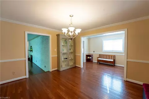 300 Pine Ridge Dr, High Point, NC 27262 photo 8