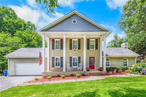 304 Braxton Ridge Ct, Winston Salem, NC 27104