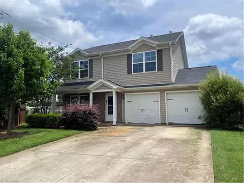 3112 Quail Oaks Dr, Greensboro, NC 27405