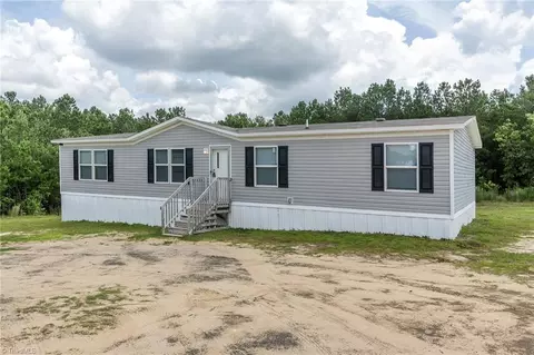 1481 Airport Rd, Hamlet, NC 28345