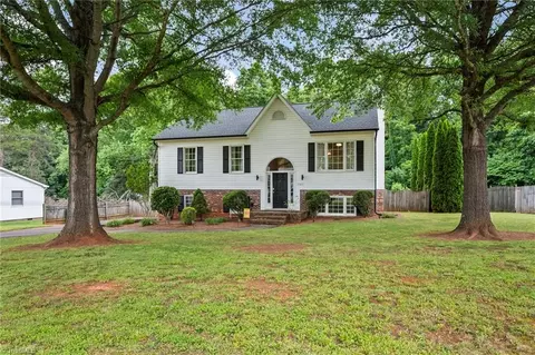 7145 Franklin Rd, Lewisville, NC 27023