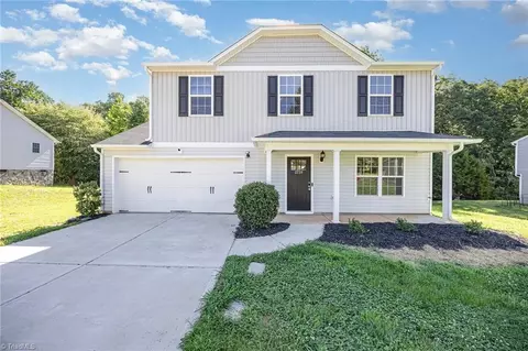 2739 Buckhorn Dr, Randleman, NC 27317