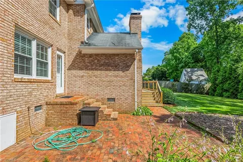 Exterior - 1509 Heathcliff Rd, High Point, NC 27262 photo 7 of 11