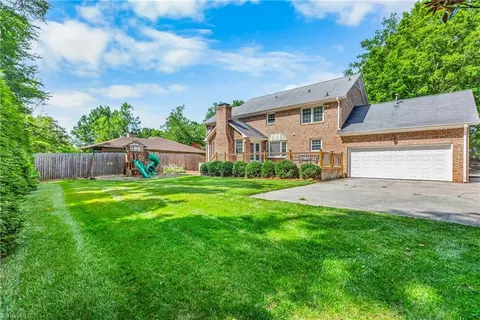 Exterior - 1509 Heathcliff Rd, High Point, NC 27262 photo 9 of 11
