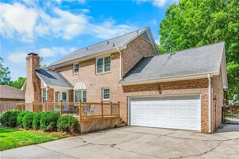 Exterior - 1509 Heathcliff Rd, High Point, NC 27262 photo 5 of 11