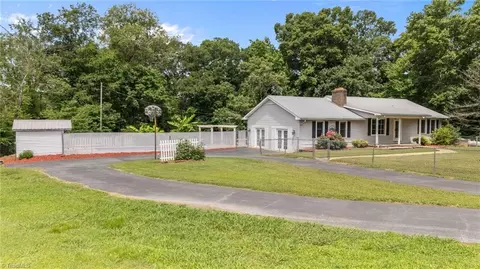 Exterior - 1342 Bescher Chapel Rd, Trinity, NC 27370 photo 15 of 15