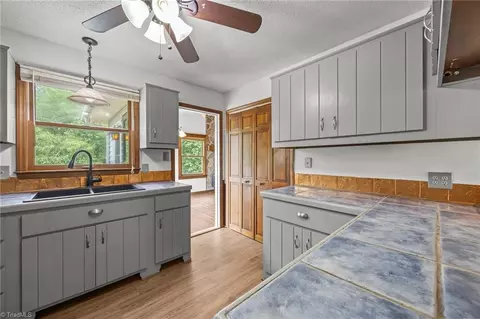 Kitchen - 1342 Bescher Chapel Rd, Trinity, NC 27370 photo 4 of 4