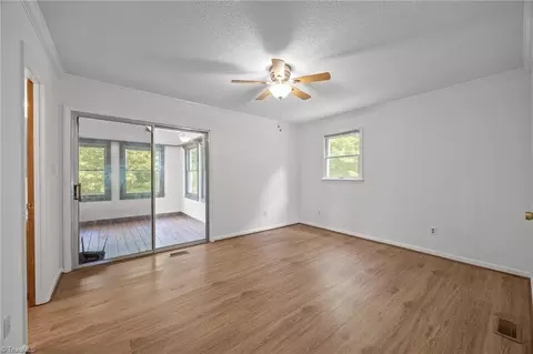 Bedroom - 1342 Bescher Chapel Rd, Trinity, NC 27370 photo 4 of 4
