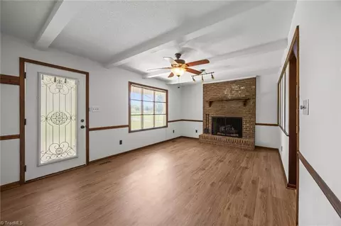 Living - 1342 Bescher Chapel Rd, Trinity, NC 27370 photo 3 of 6