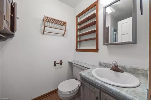 Bath - 1342 Bescher Chapel Rd, Trinity, NC 27370 photo 2 of 3