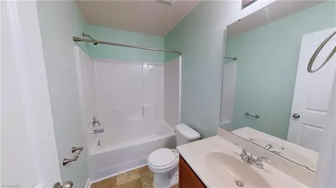 442 Sandybrooke Dr, High Point, NC 27265 photo 15