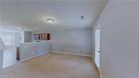 442 Sandybrooke Dr, High Point, NC 27265 photo 4
