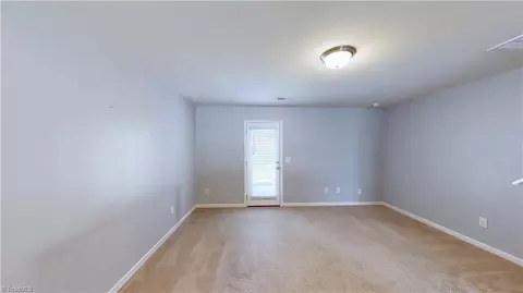 442 Sandybrooke Dr, High Point, NC 27265 photo 6